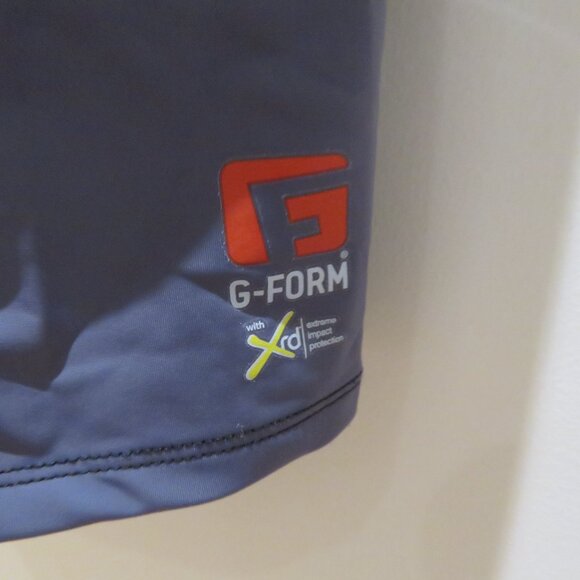 G-FORM PRO-X Compression Shirt in Charcoal Black Motorcycle Sport Biking Skiing - Picture 9 of 15